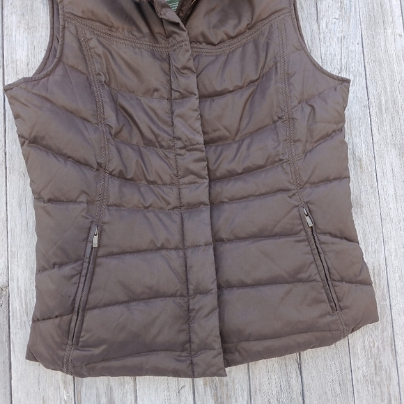 Eddie Bauer Goose Down Faux Fur Collar Quilted Brown Vest Size M - Picture 6 of 9